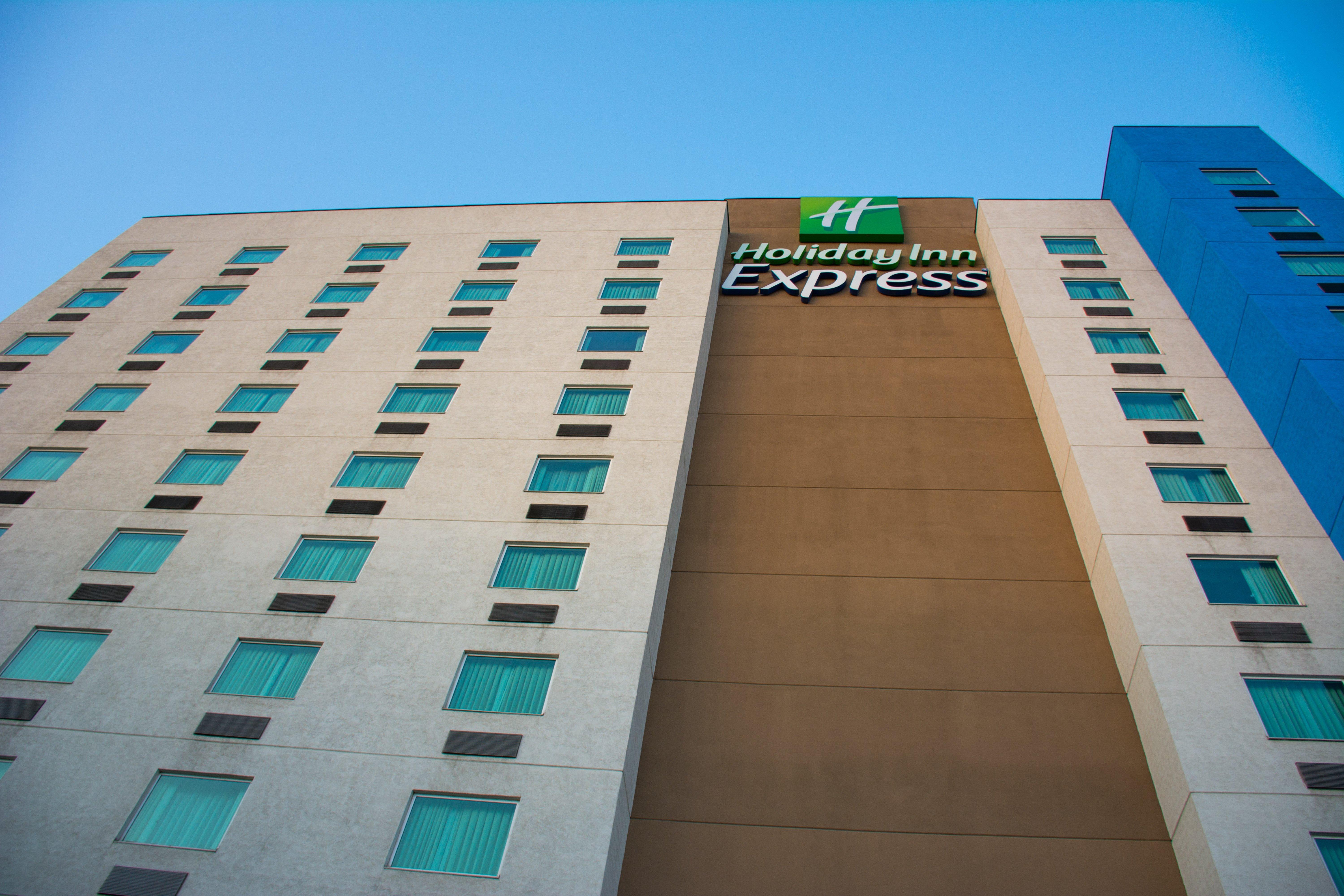 Holiday Inn Express Saltillo Zona Aeropuerto By Ihg Kültér fotó