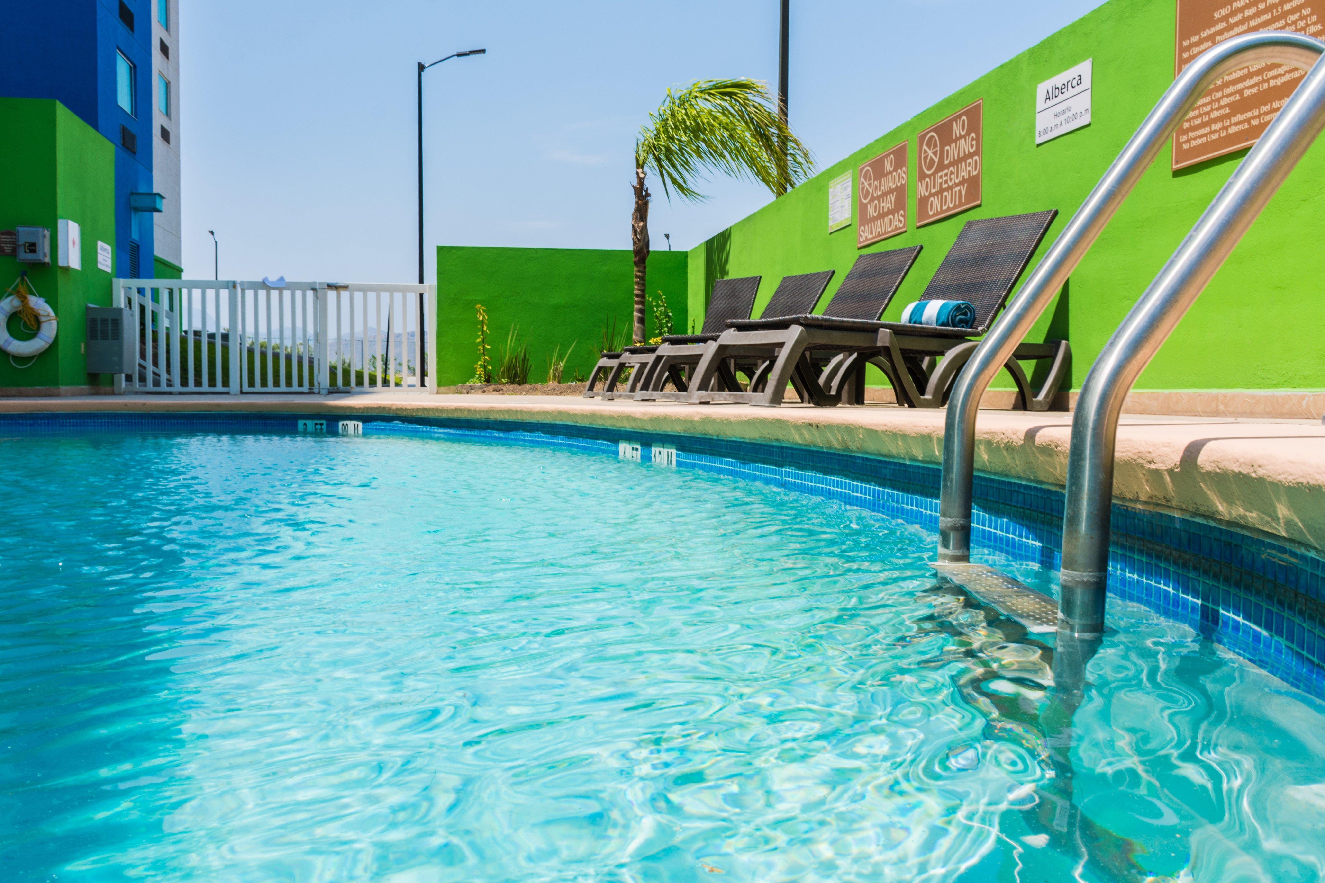 Holiday Inn Express Saltillo Zona Aeropuerto By Ihg Kültér fotó