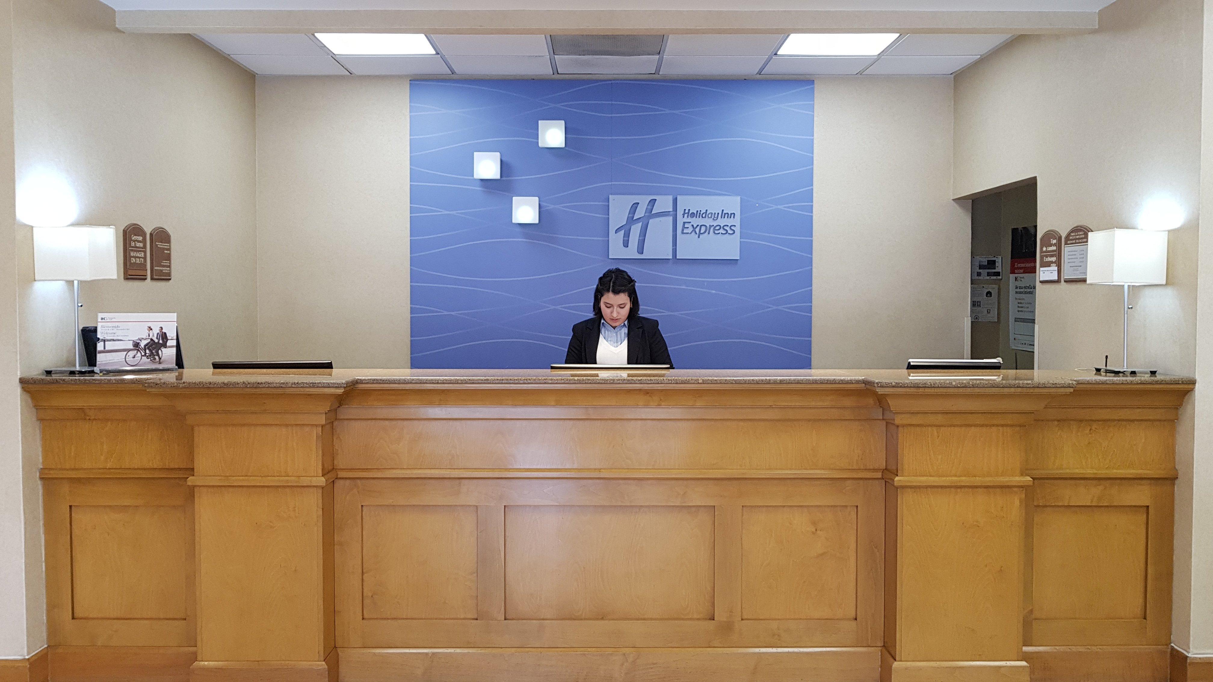 Holiday Inn Express Saltillo Zona Aeropuerto By Ihg Kültér fotó