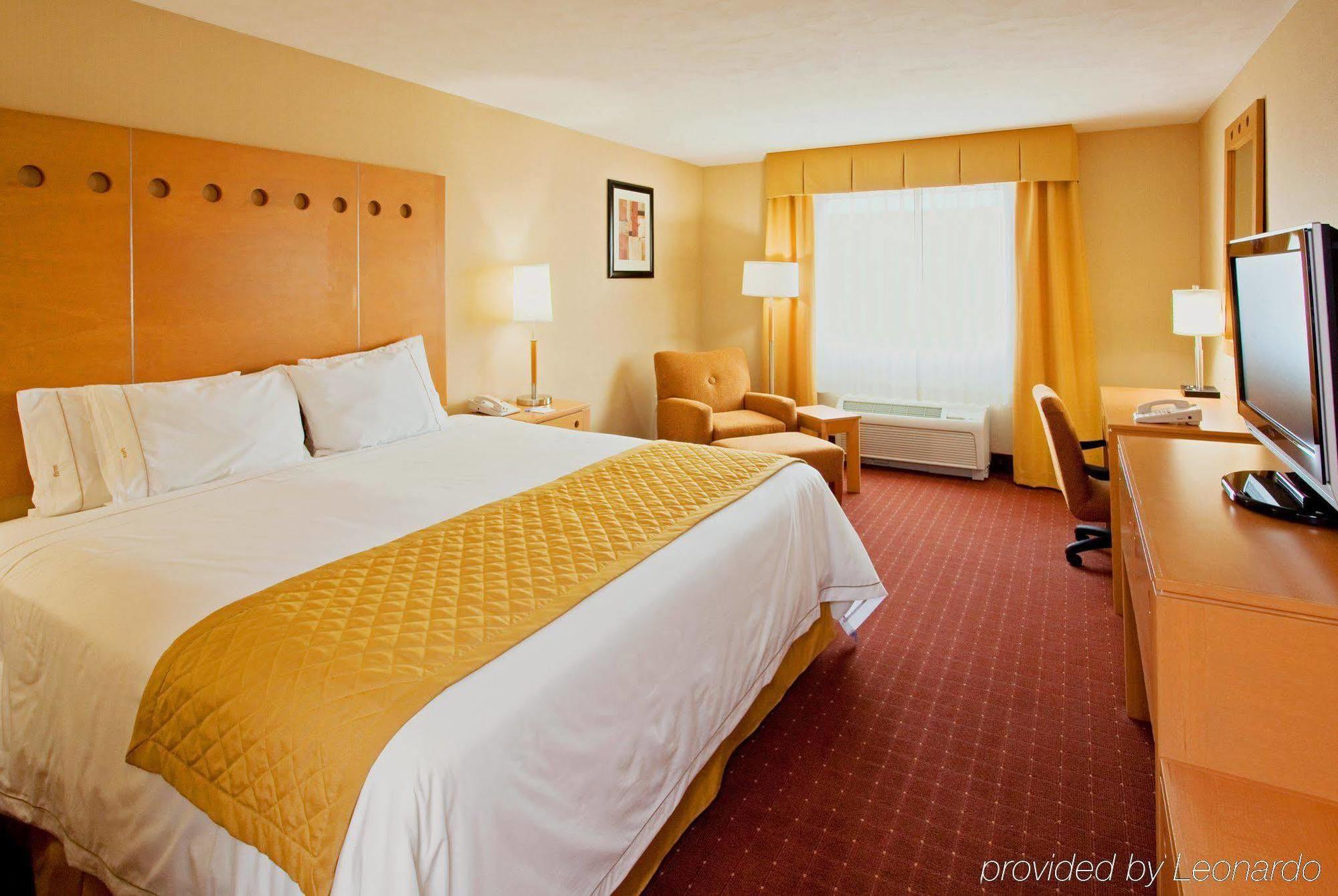 Holiday Inn Express Saltillo Zona Aeropuerto By Ihg Kültér fotó