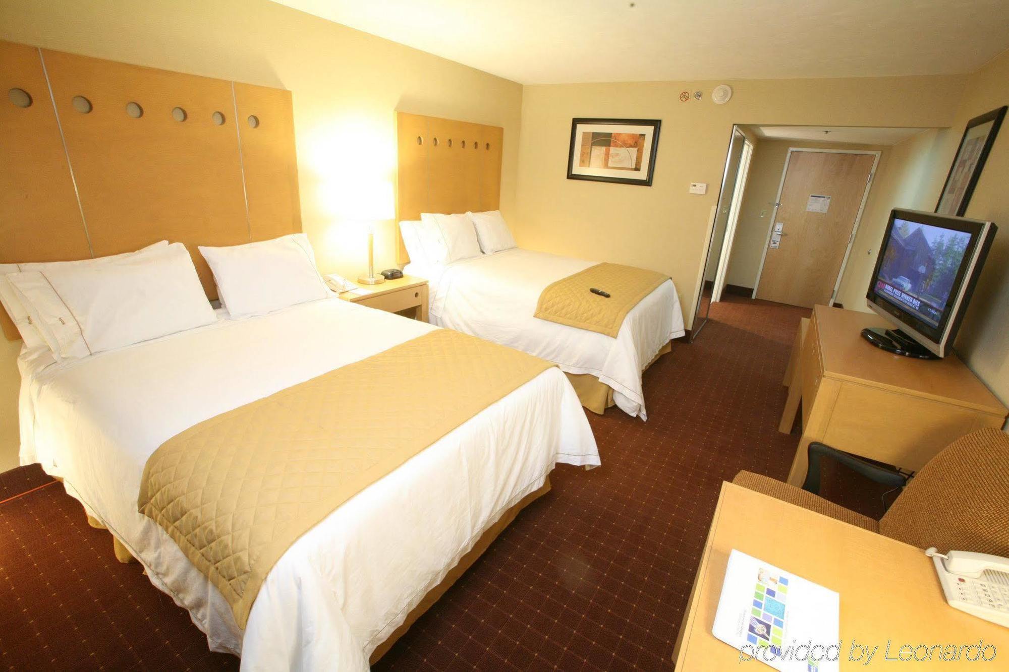 Holiday Inn Express Saltillo Zona Aeropuerto By Ihg Kültér fotó